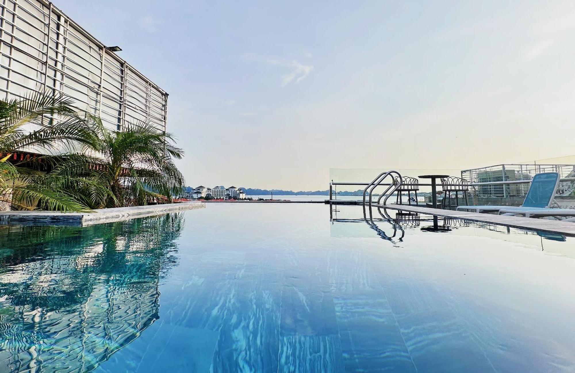 Green Suites Hotel 하롱 외부 사진